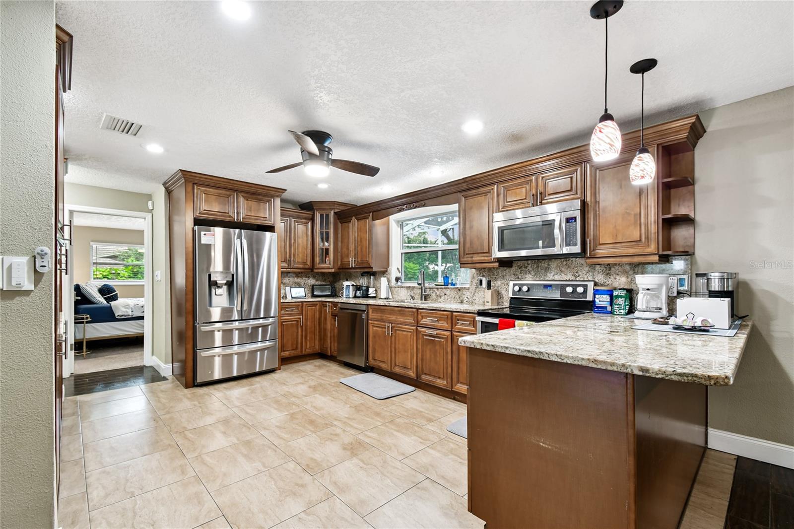 BELLEAIR GROVE 1ST ADD - Residential