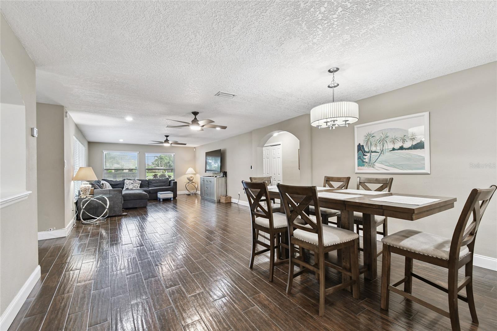 BELLEAIR GROVE 1ST ADD - Residential