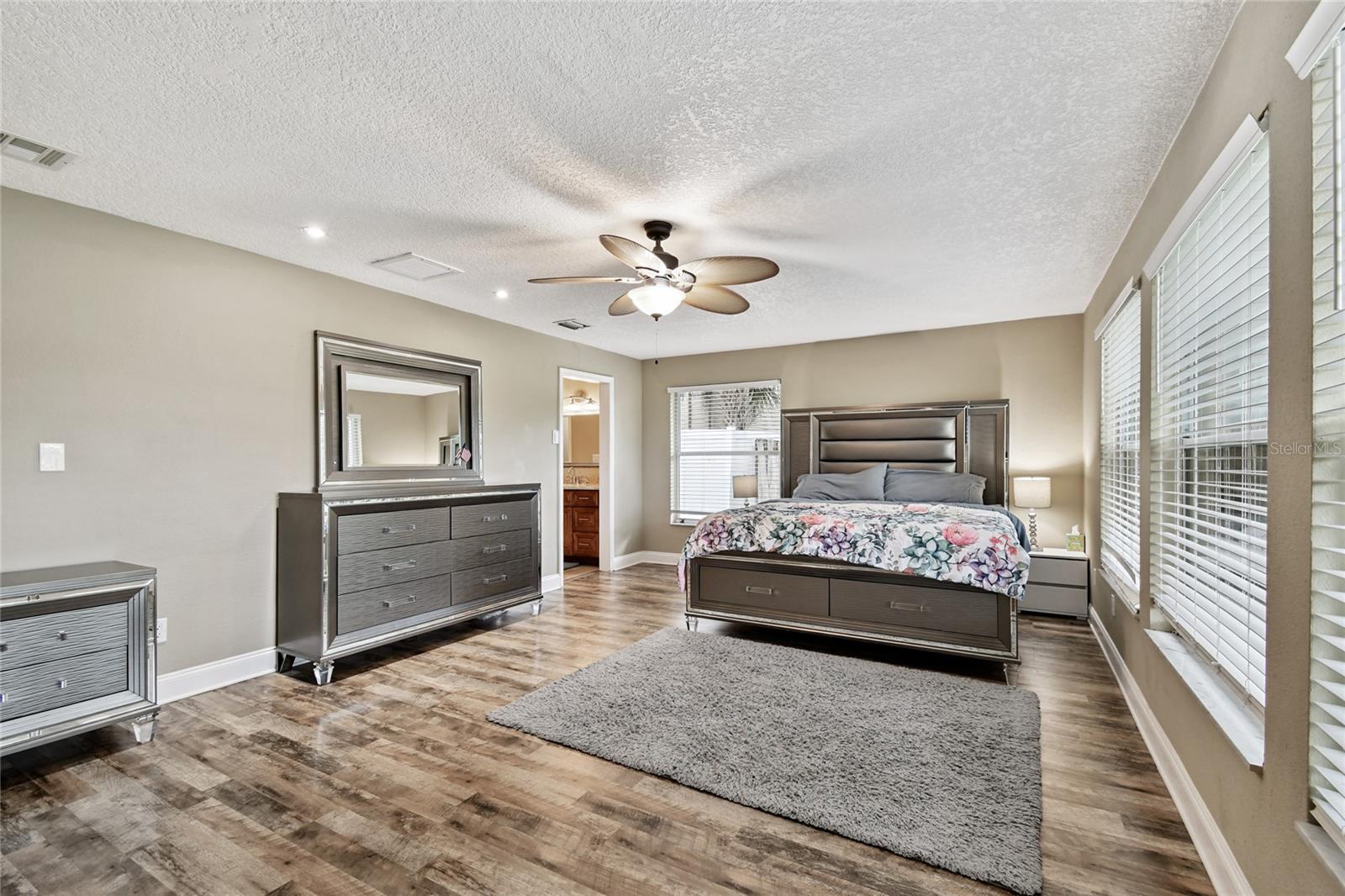 BELLEAIR GROVE 1ST ADD - Residential
