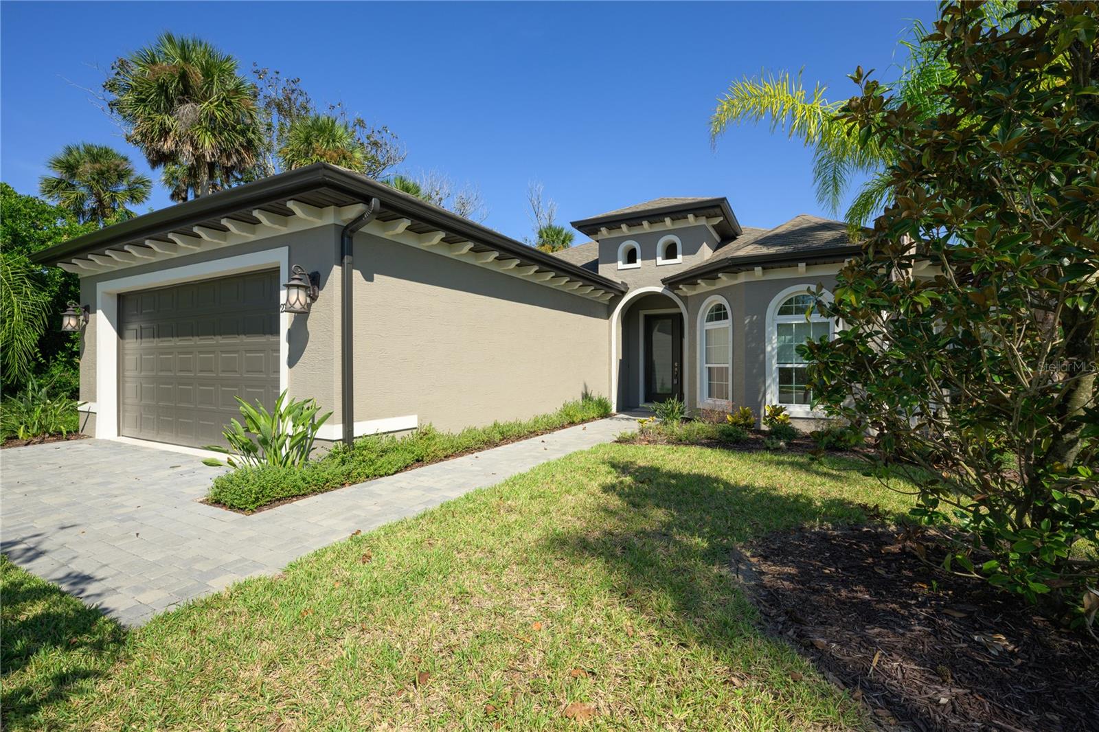 27 S RIVERWALK DRIVE