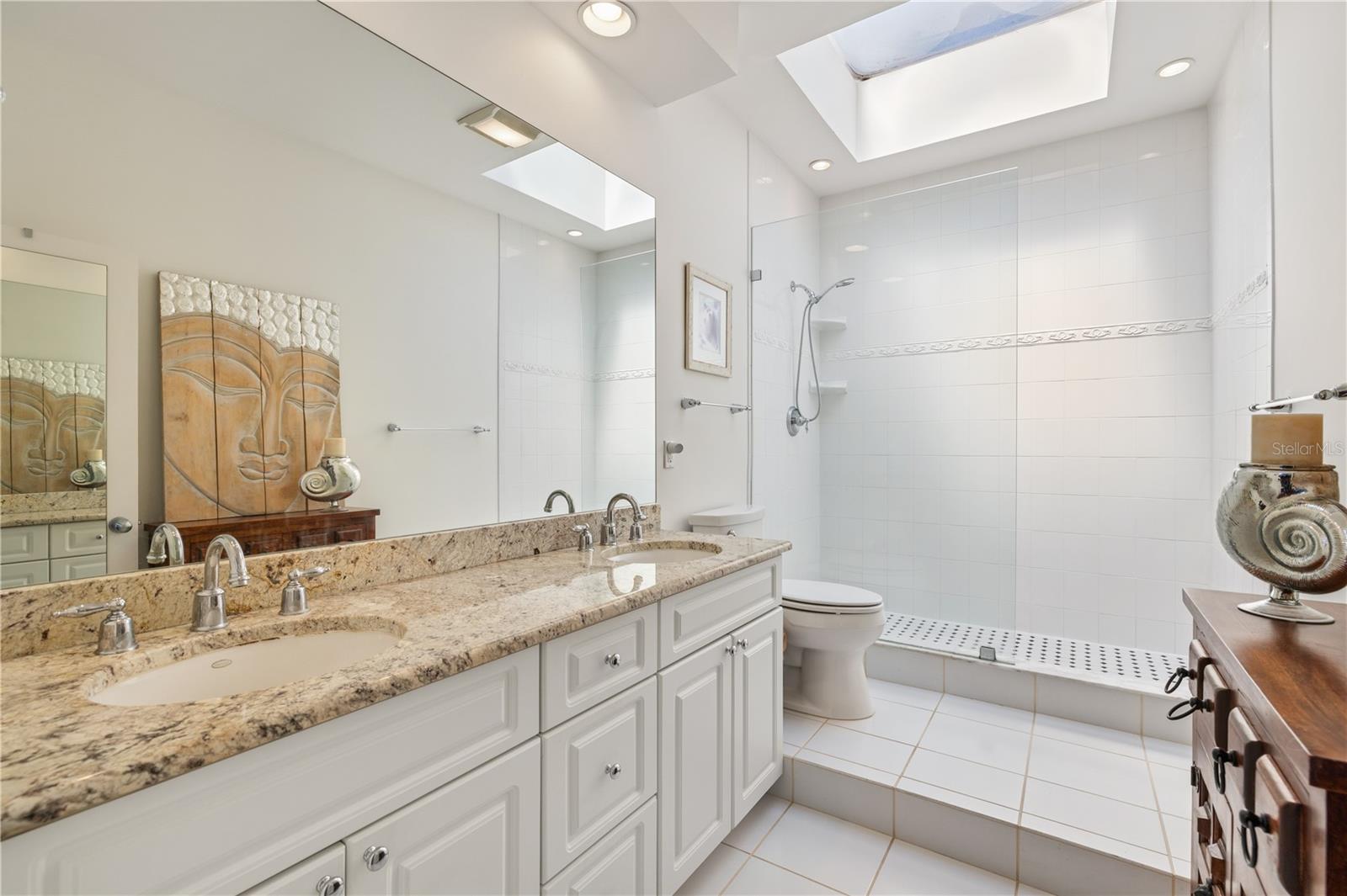 BAYTREE VILLAS PH II - Residential