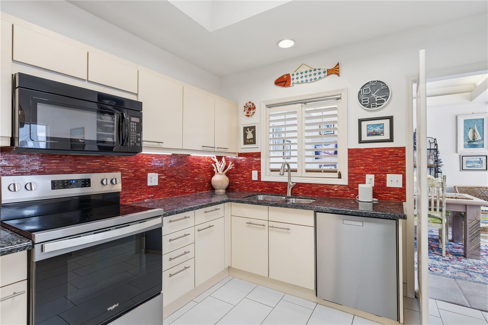 BAYTREE VILLAS PH II - Residential