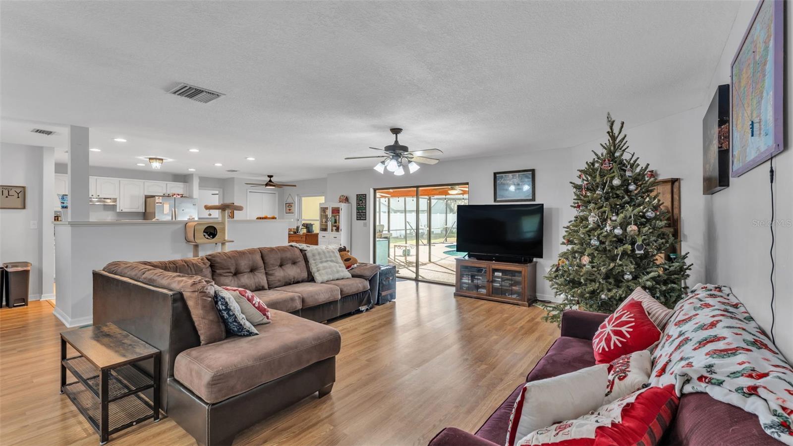 EASTGATE EXT - Residential