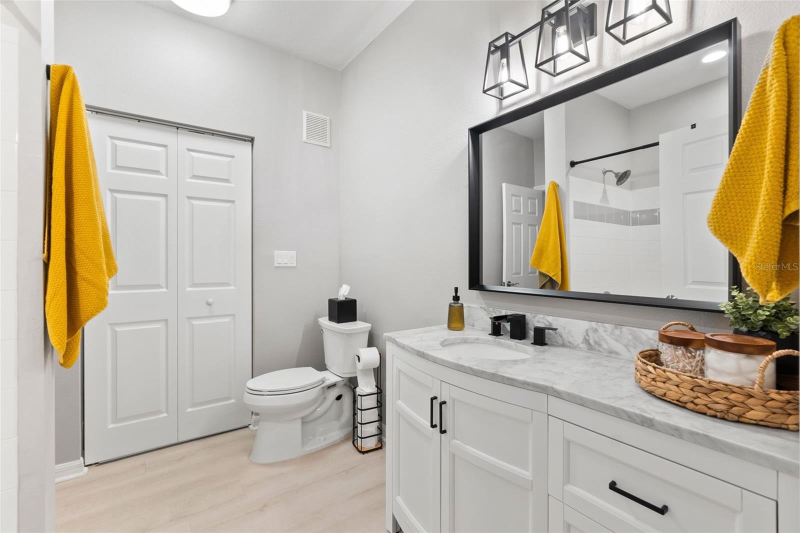 LAKE CHASE CONDO - Residential