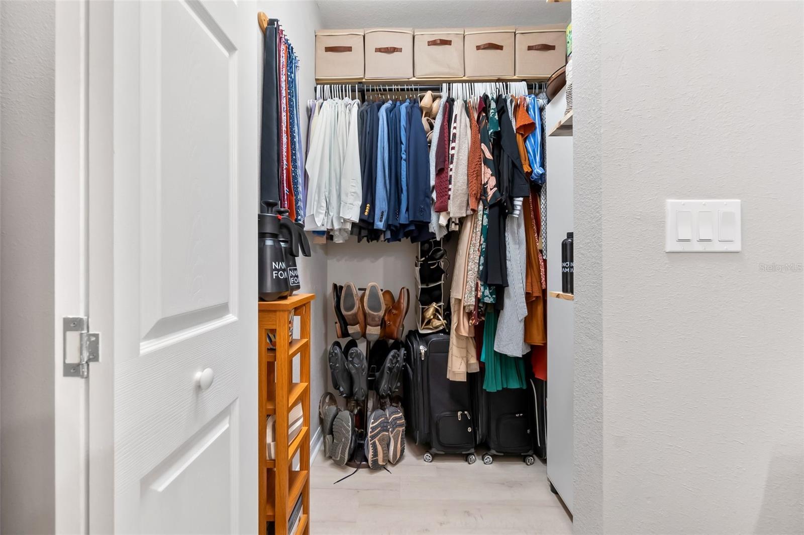 LAKE CHASE CONDO - Residential