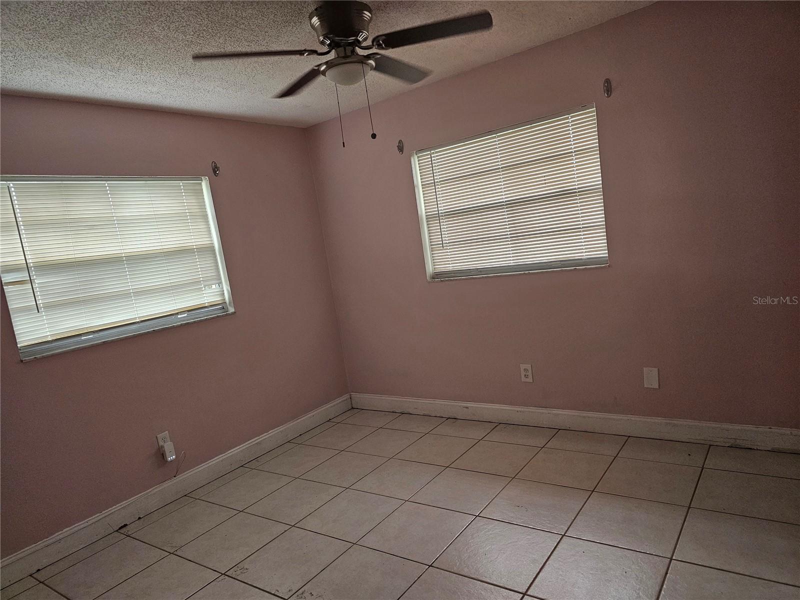 WINSOR MANOR 1ST ADD - Residential