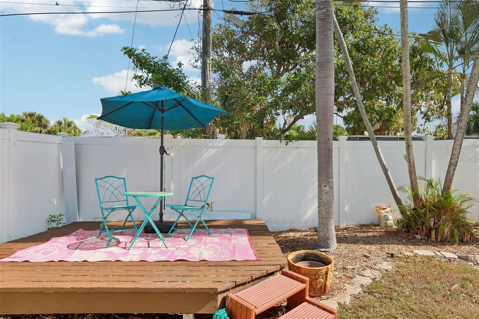 PASADENA ISLE - Residential