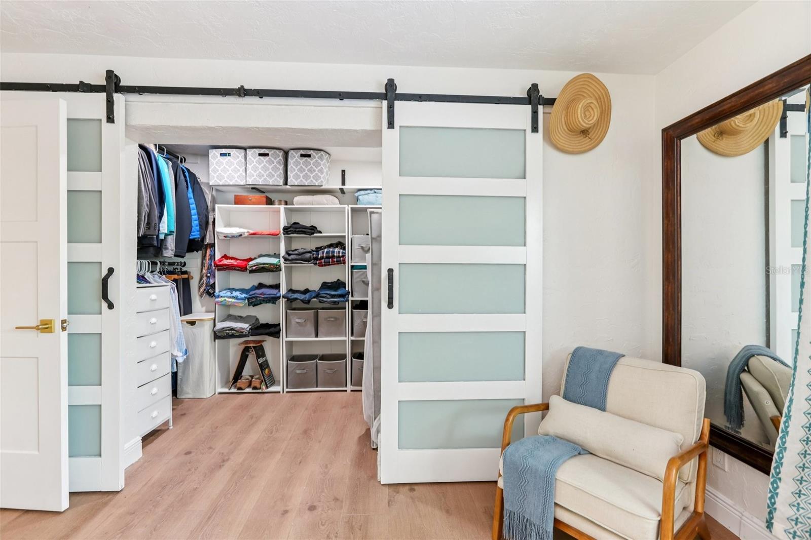 PASADENA ISLE - Residential