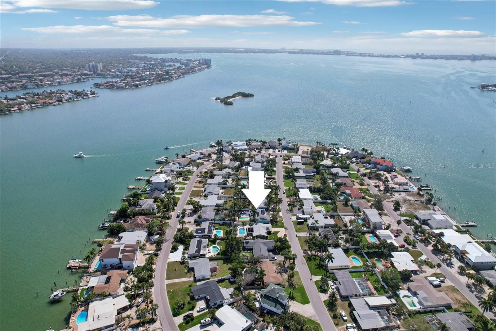 PASADENA ISLE - Residential