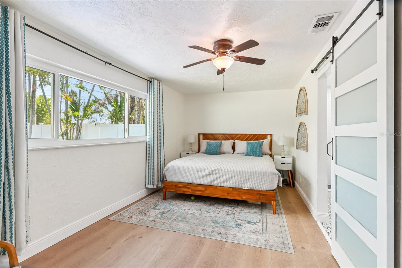 PASADENA ISLE - Residential