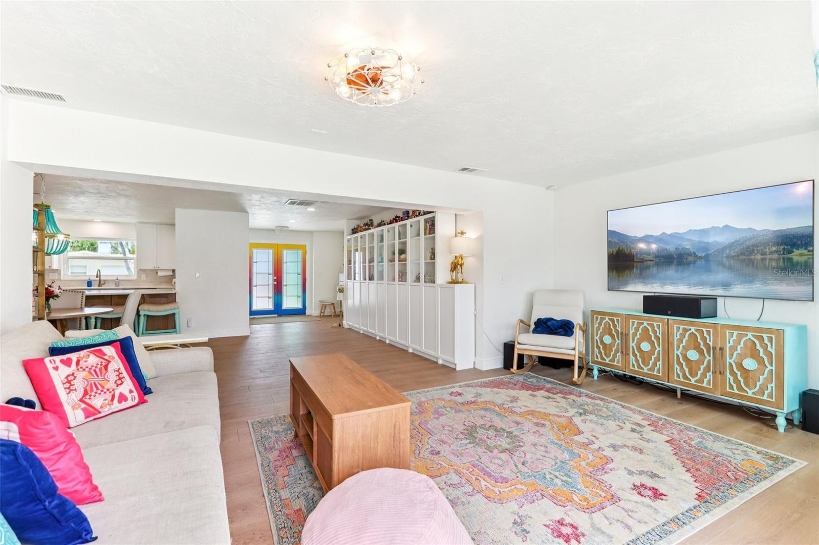 PASADENA ISLE - Residential