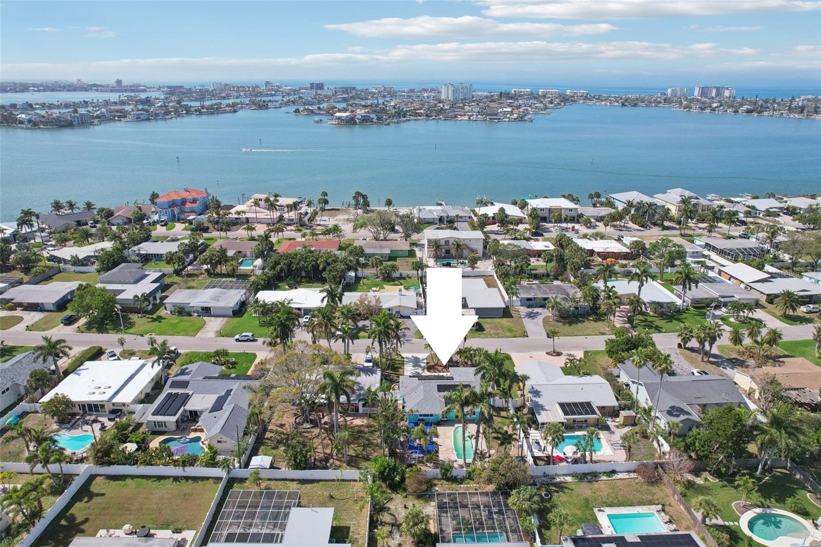 PASADENA ISLE - Residential