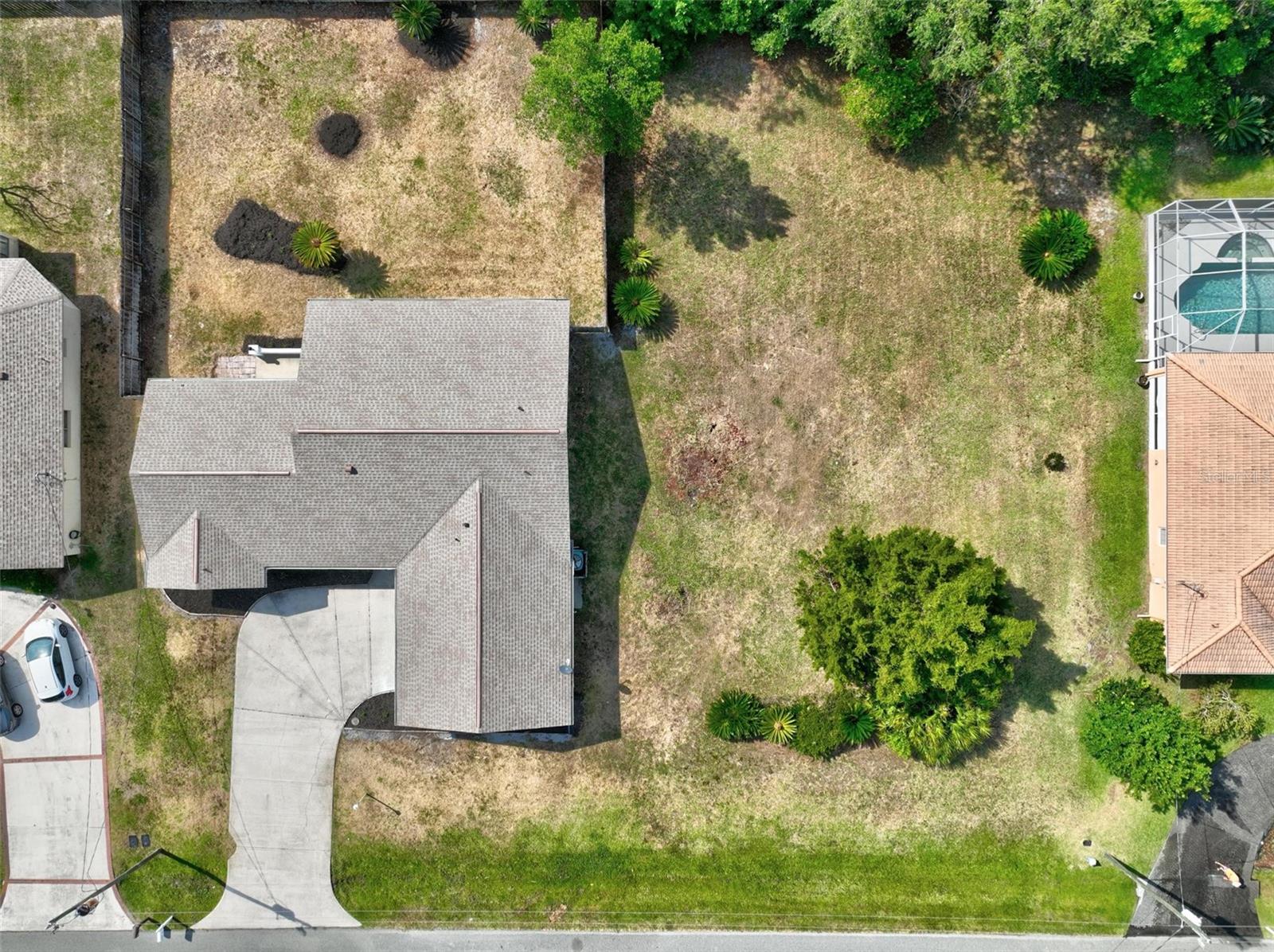 102 FOXHALL LANE