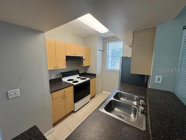 SIENA AT CELEBRATION CONDO B - Residential Lease