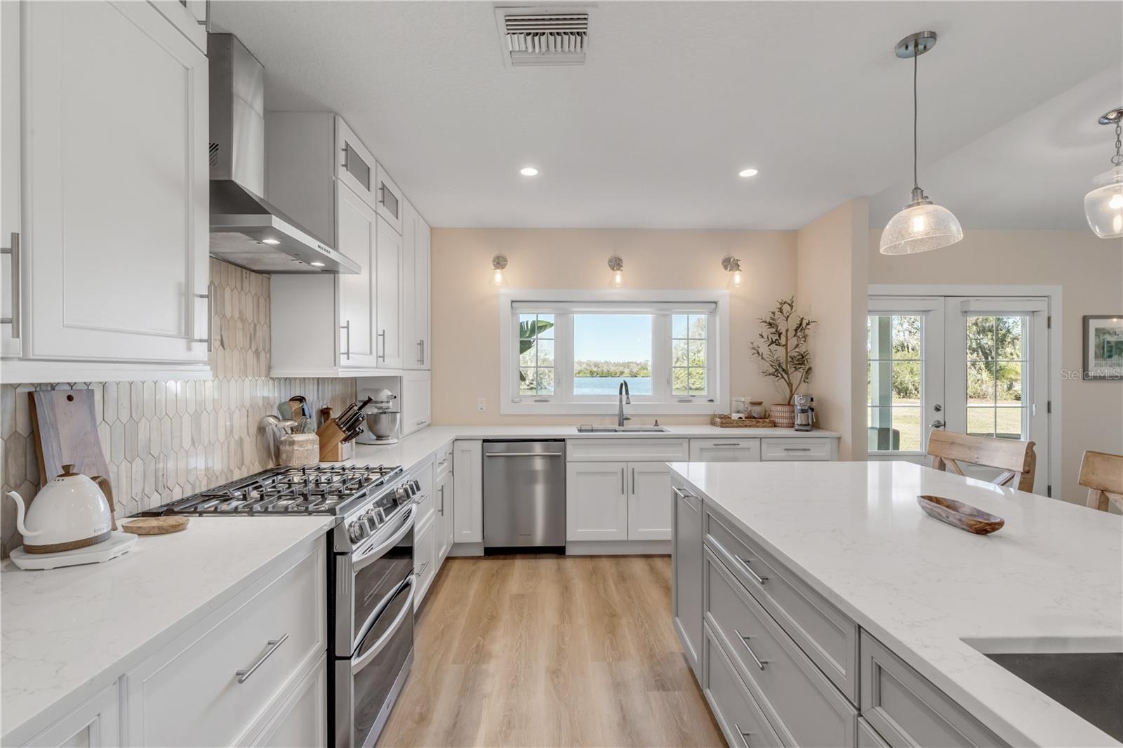 PEARL LAKE ESTATES 1 - Residential