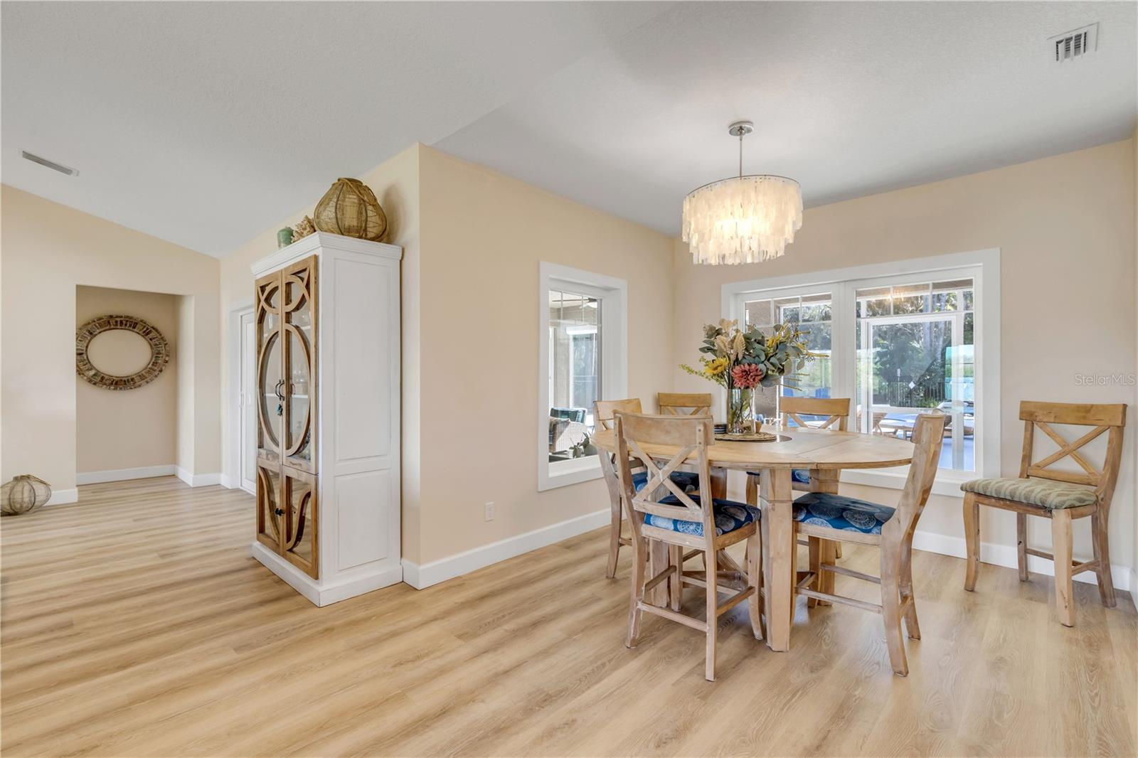 PEARL LAKE ESTATES 1 - Residential