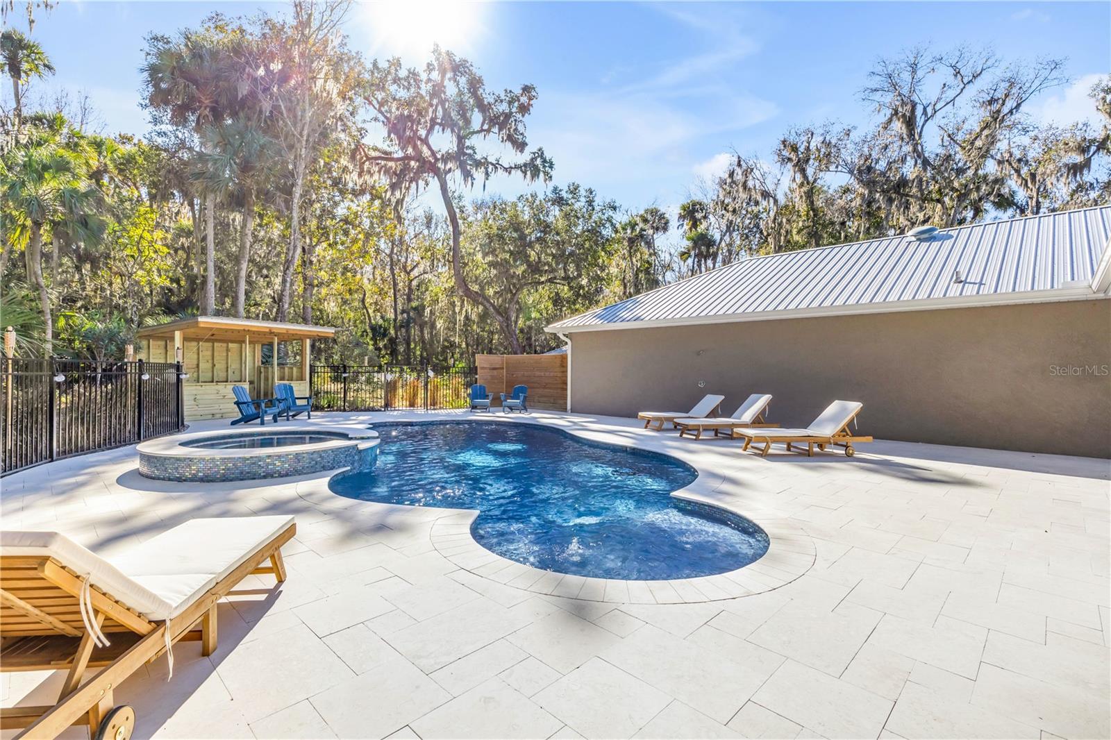 PEARL LAKE ESTATES 1 - Residential