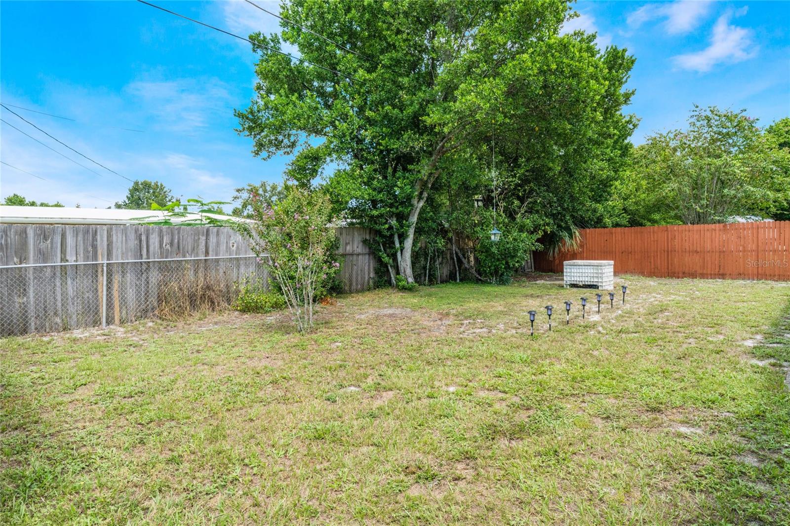 DELTONA LAKES UNIT 24 - Residential