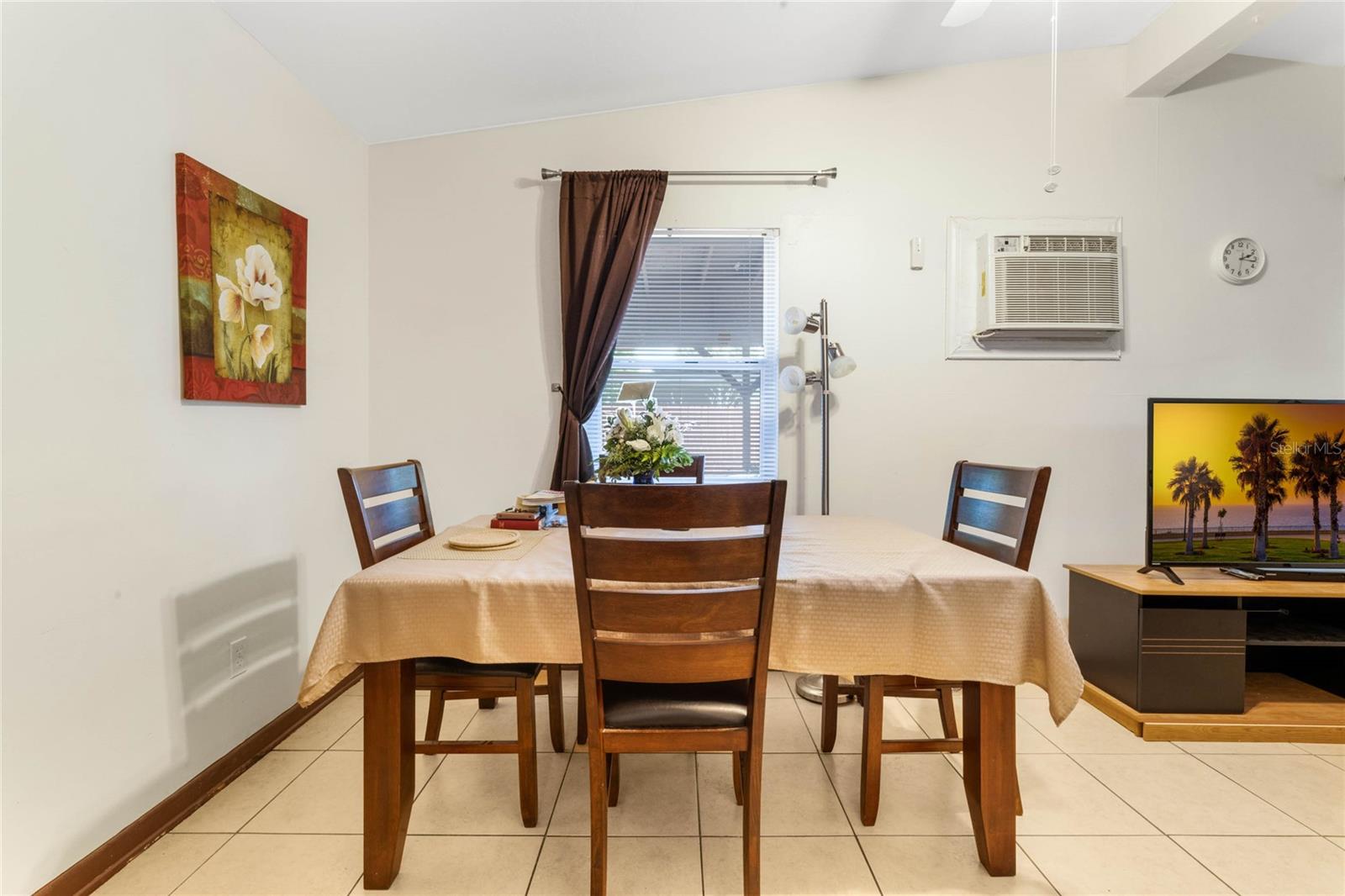 DELTONA LAKES UNIT 24 - Residential