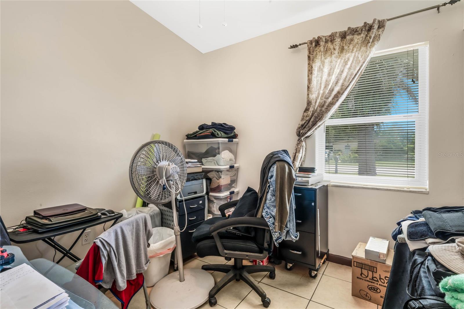 DELTONA LAKES UNIT 24 - Residential