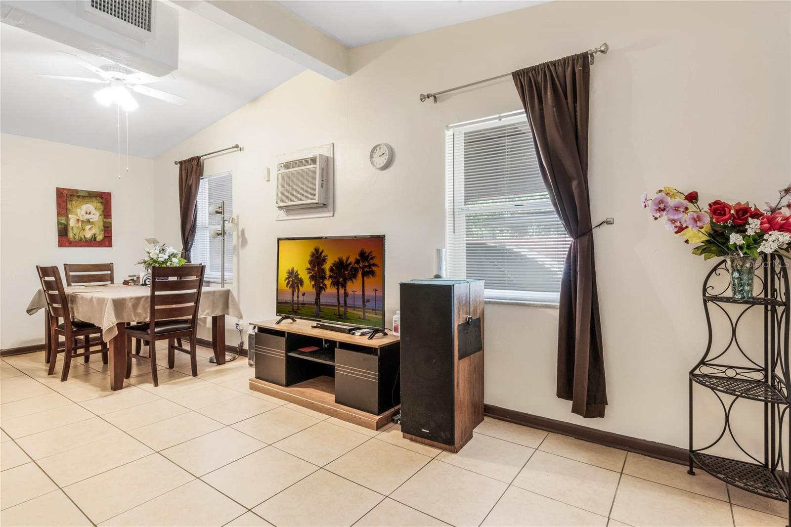 DELTONA LAKES UNIT 24 - Residential