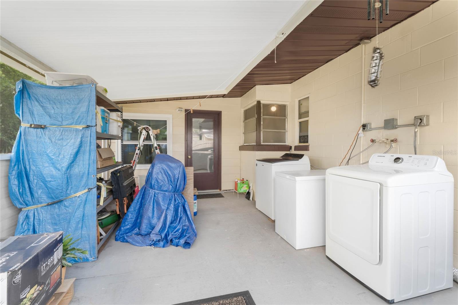 DELTONA LAKES UNIT 24 - Residential