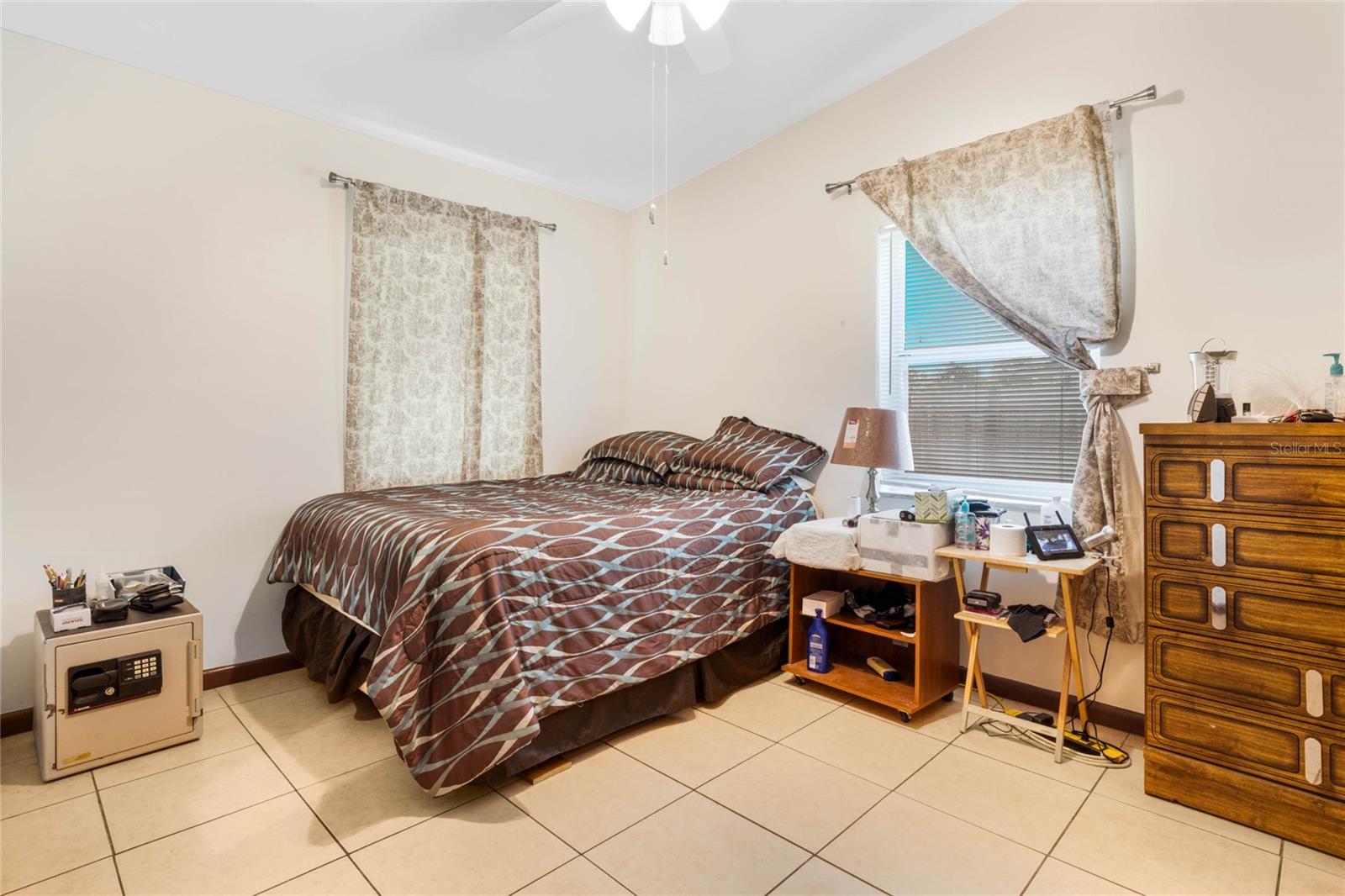 DELTONA LAKES UNIT 24 - Residential