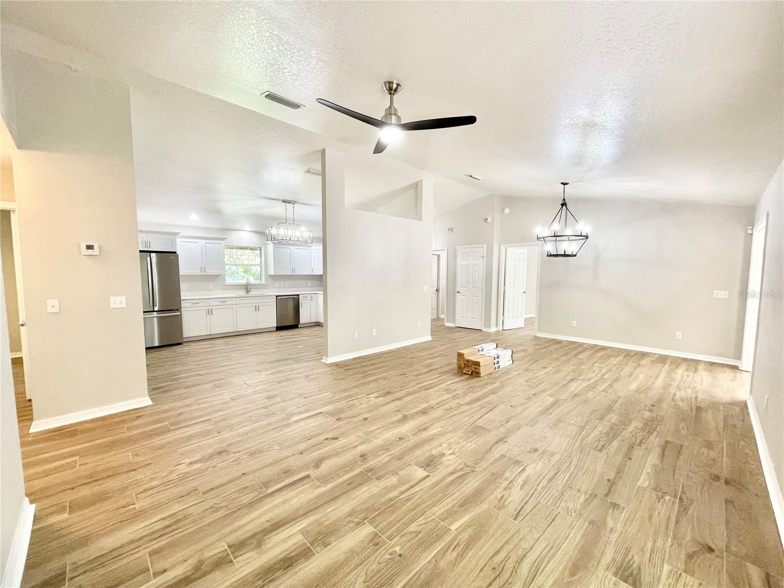 CENTRAL PARK - Residential Lease