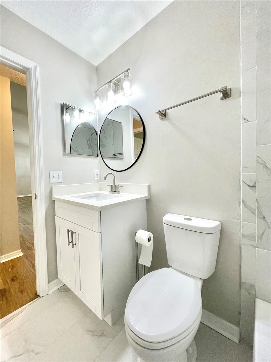 CENTRAL PARK - Residential Lease