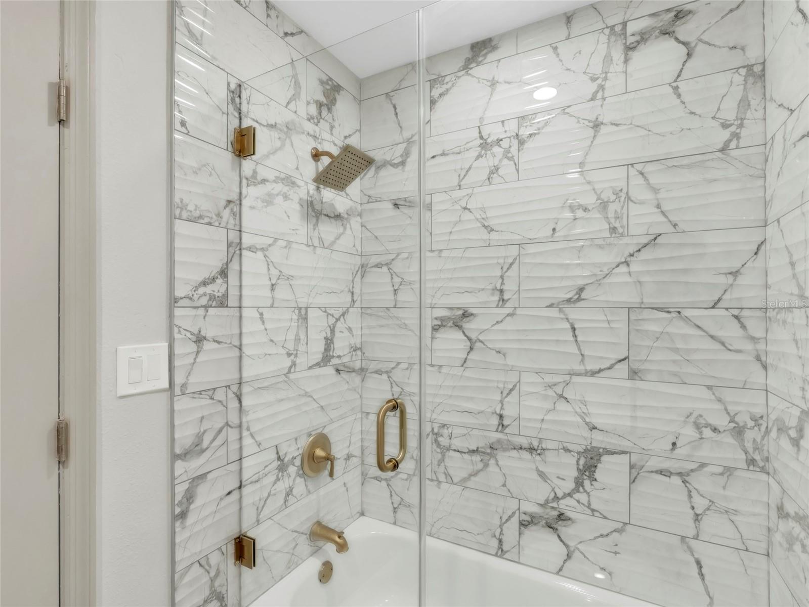 SHORE ACRES BUTTERFLY LAKE REP - Residential Lease