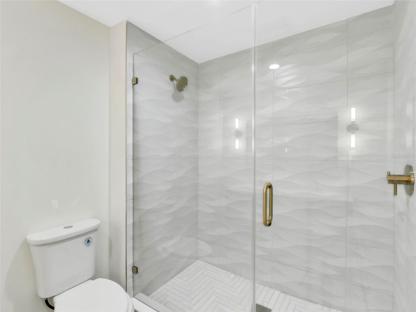 SHORE ACRES BUTTERFLY LAKE REP - Residential Lease