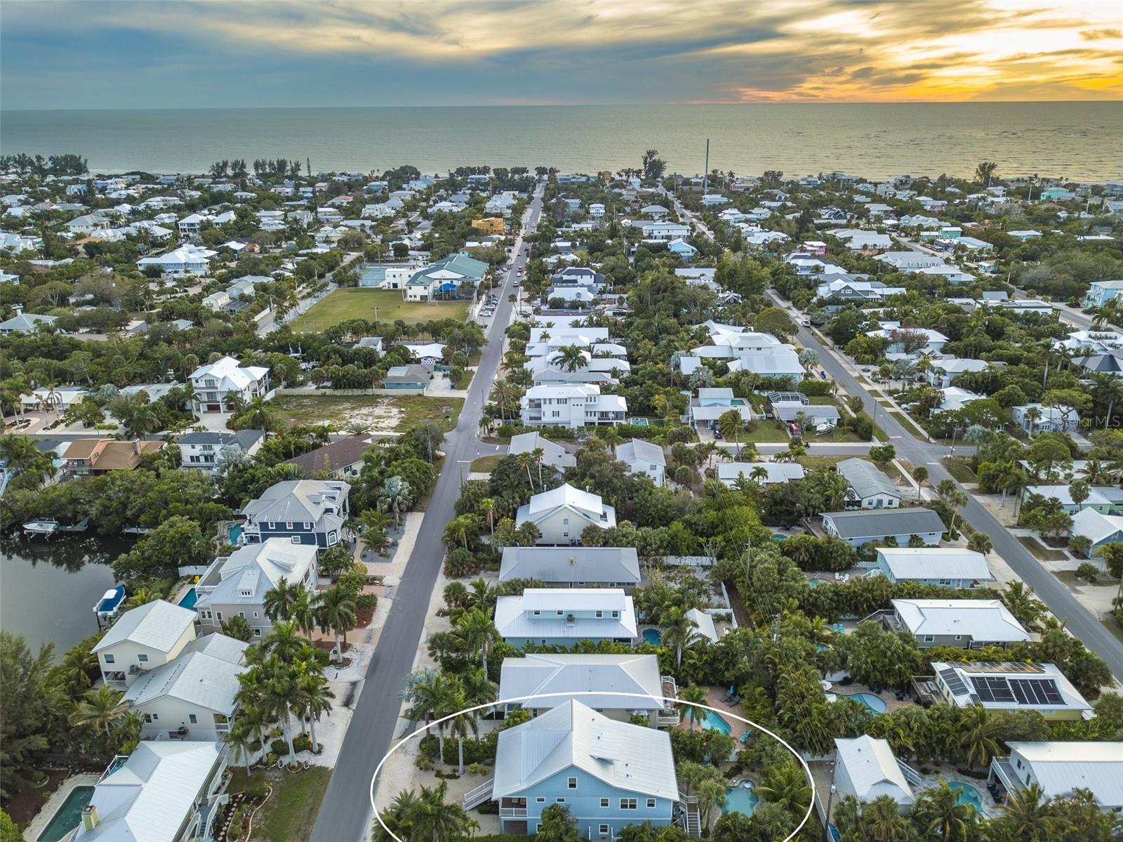 ANNA MARIA BEACH - Residential