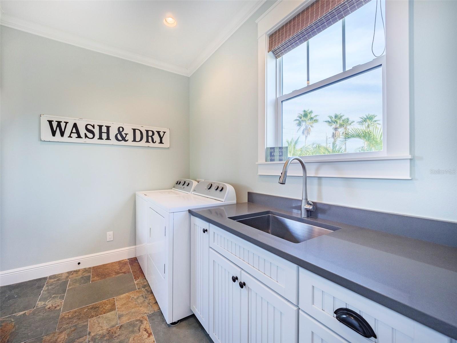 ANNA MARIA BEACH - Residential