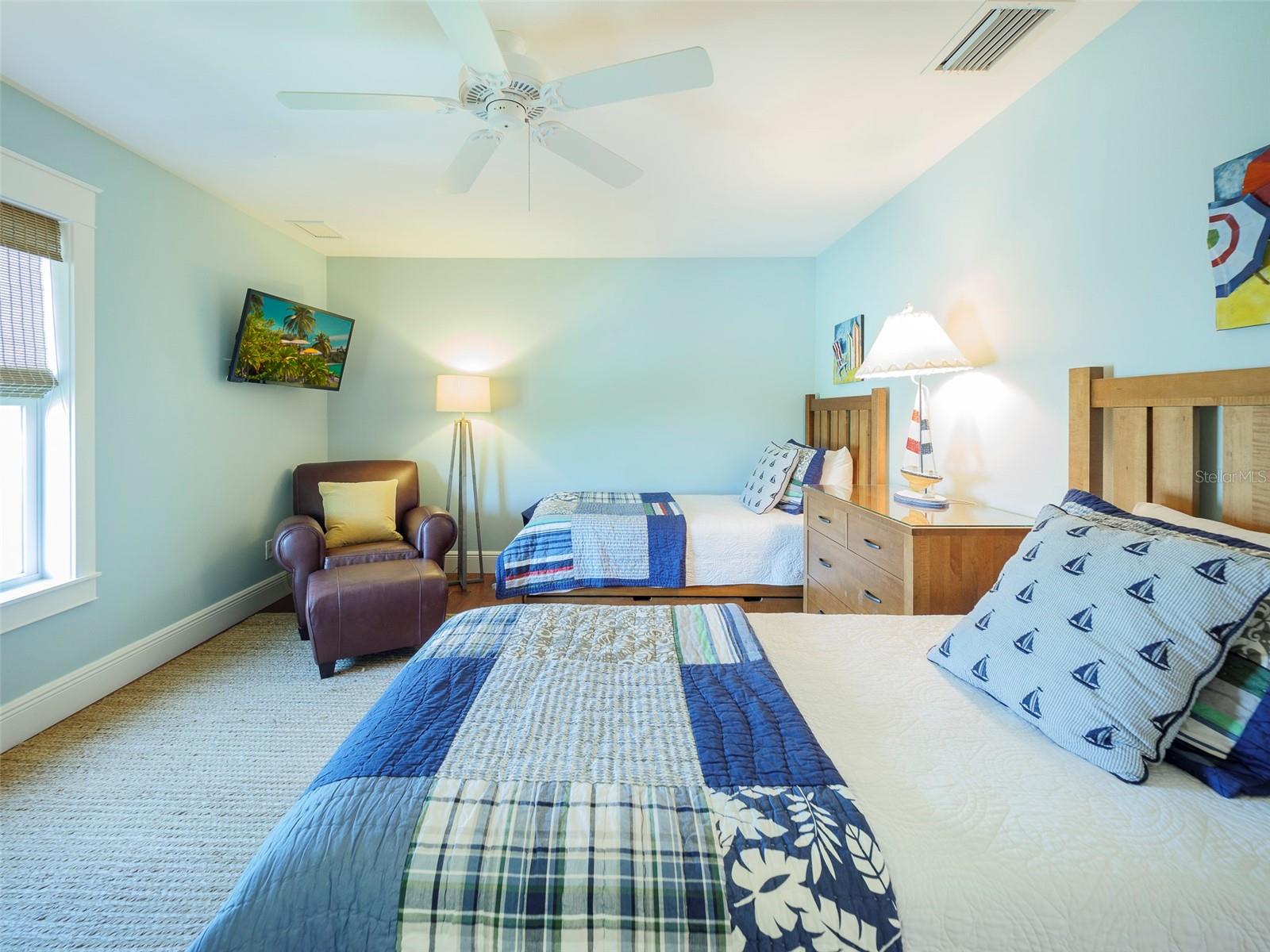 ANNA MARIA BEACH - Residential