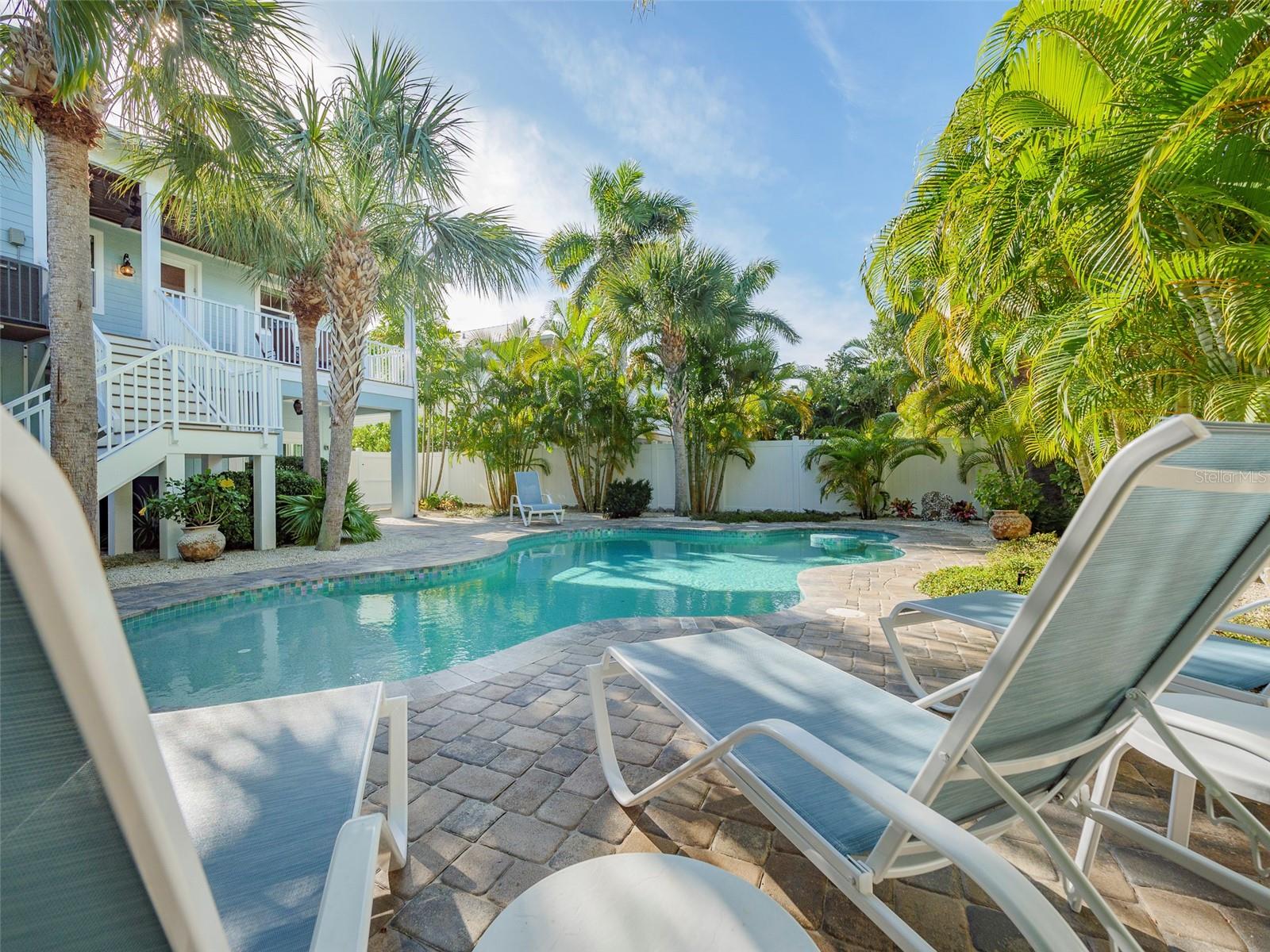 ANNA MARIA BEACH - Residential