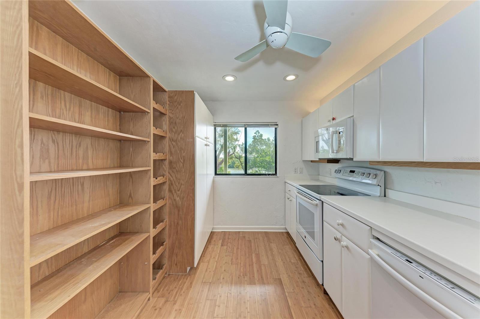 PELICAN COVE VII - Residential