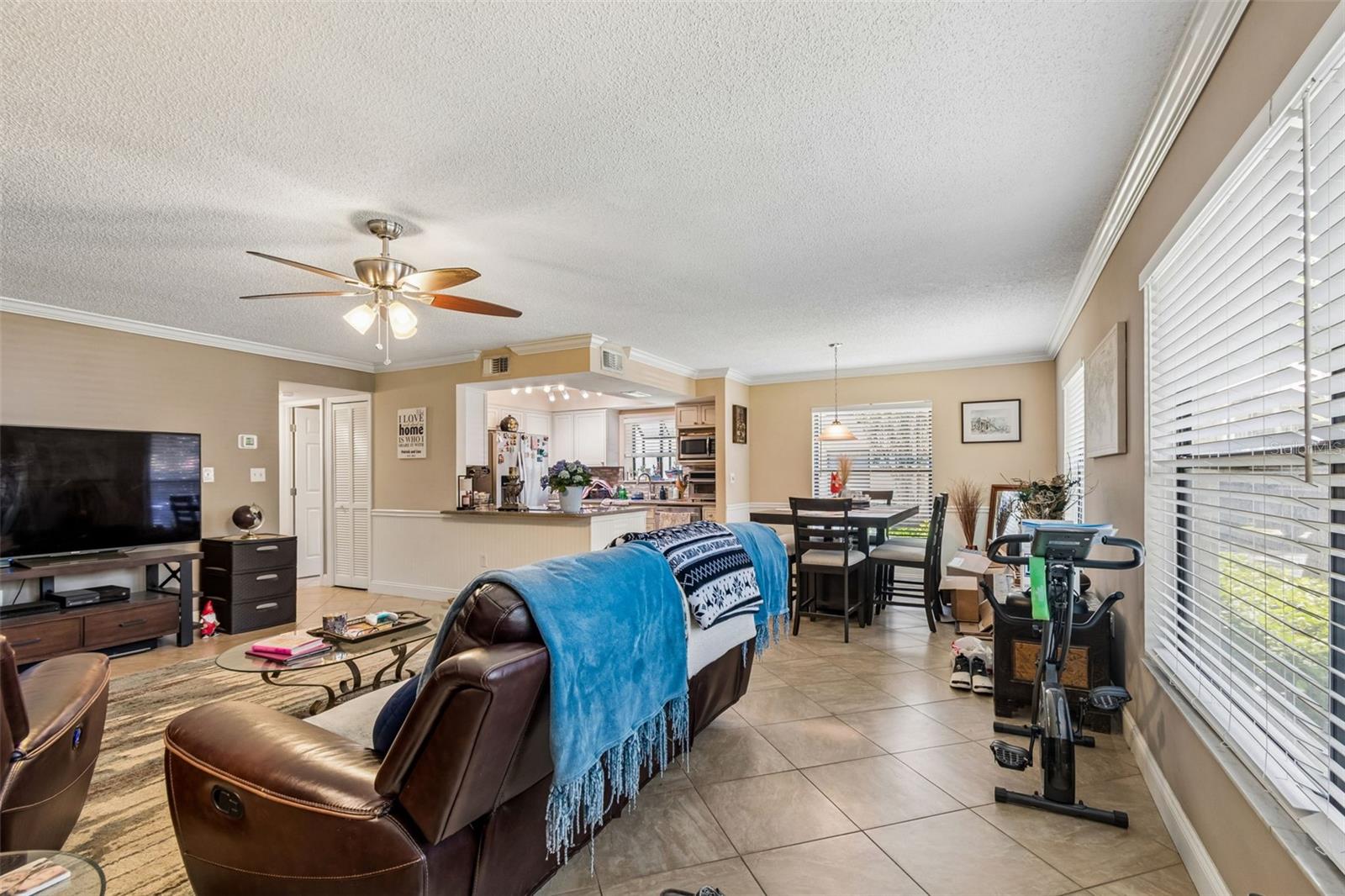 1807 HAMMOCK PINE BOULEVARD 1807