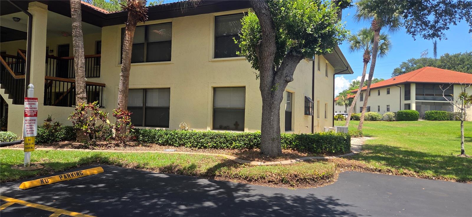 1807 HAMMOCK PINE BOULEVARD 1807