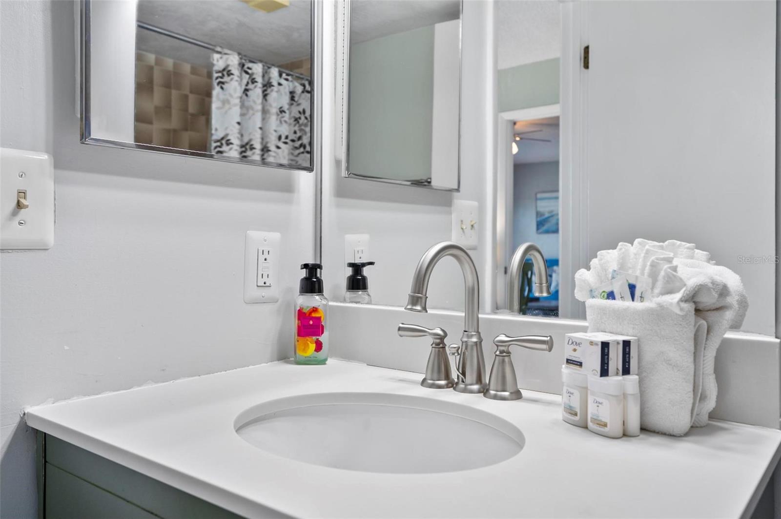 OCEAN VIEW MANOR CONDO - Residential