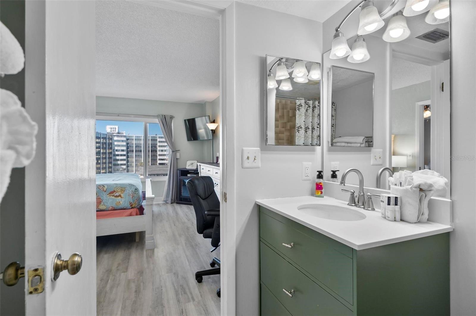 OCEAN VIEW MANOR CONDO - Residential