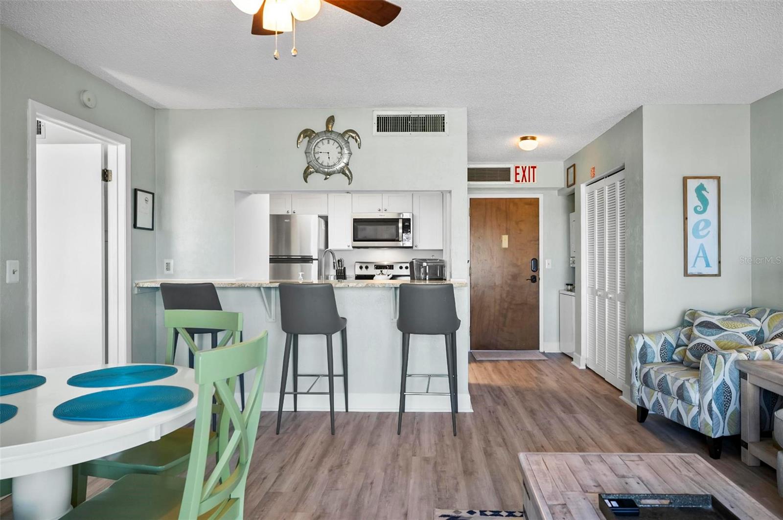 OCEAN VIEW MANOR CONDO - Residential