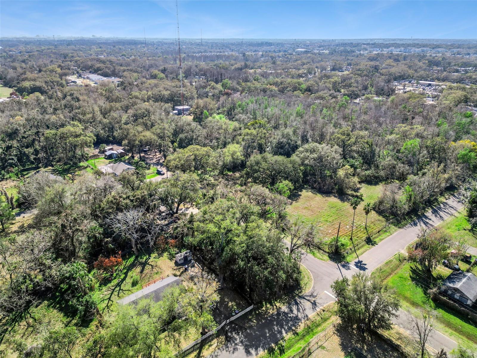 LINCKLAEN HEIGHTS - Land