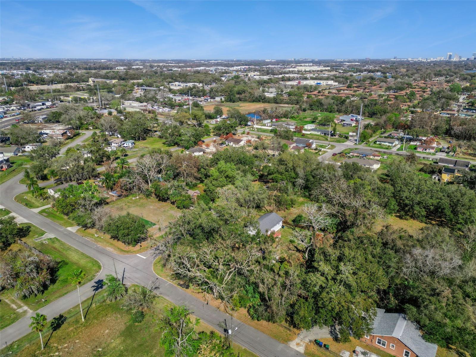 LINCKLAEN HEIGHTS - Land