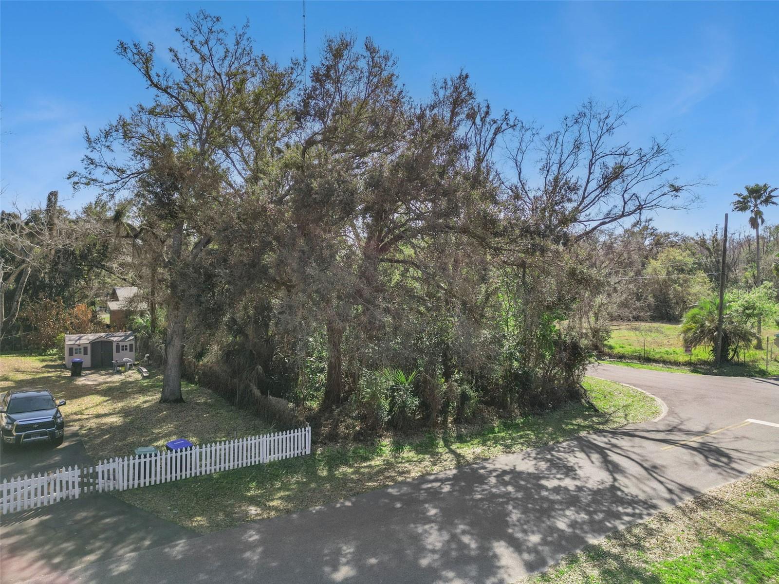 LINCKLAEN HEIGHTS - Land