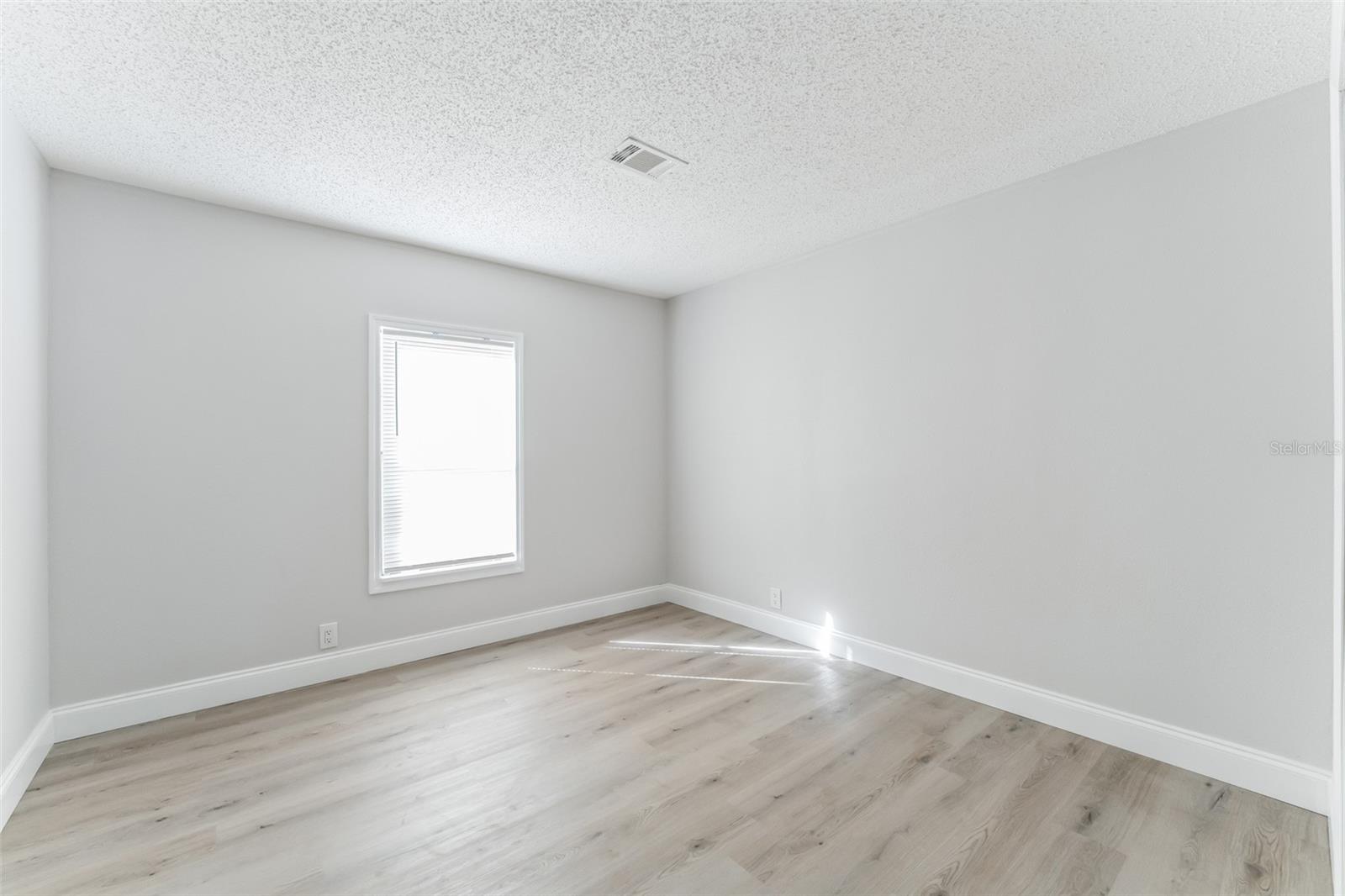 STARR LAKE DEV CO SUB - Residential