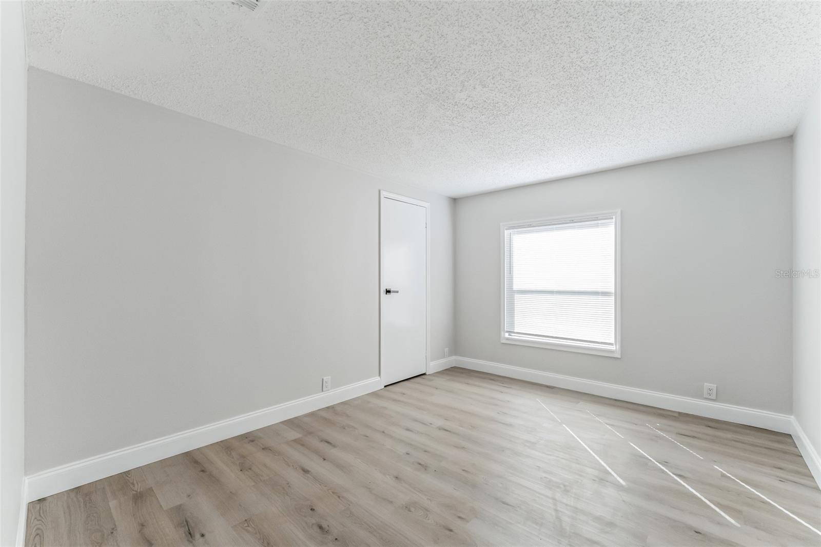 STARR LAKE DEV CO SUB - Residential