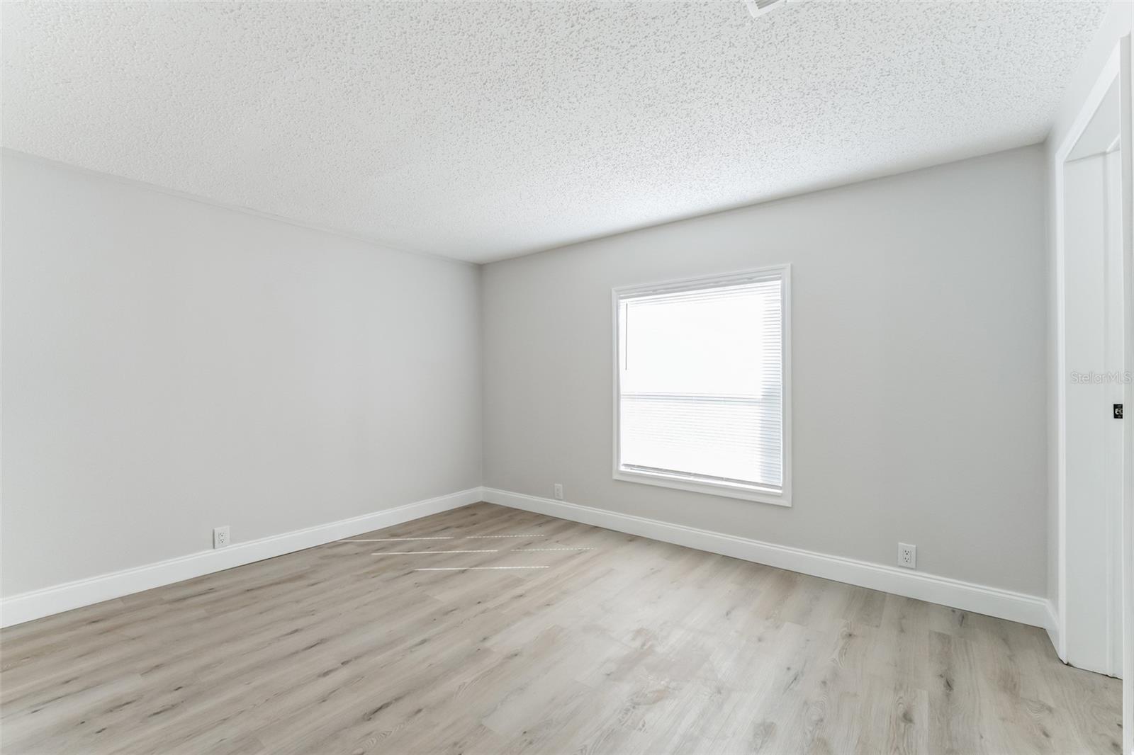 STARR LAKE DEV CO SUB - Residential