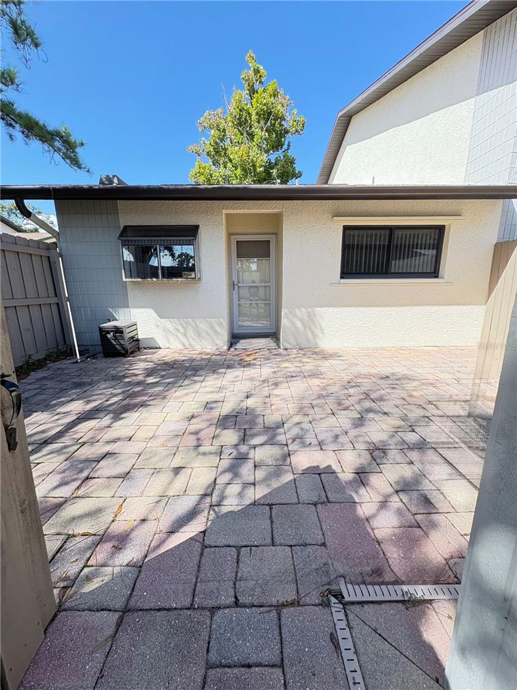 Photo of 1922 Whitney Way, Clearwater, FL 33760 (MLS # TB8434593)