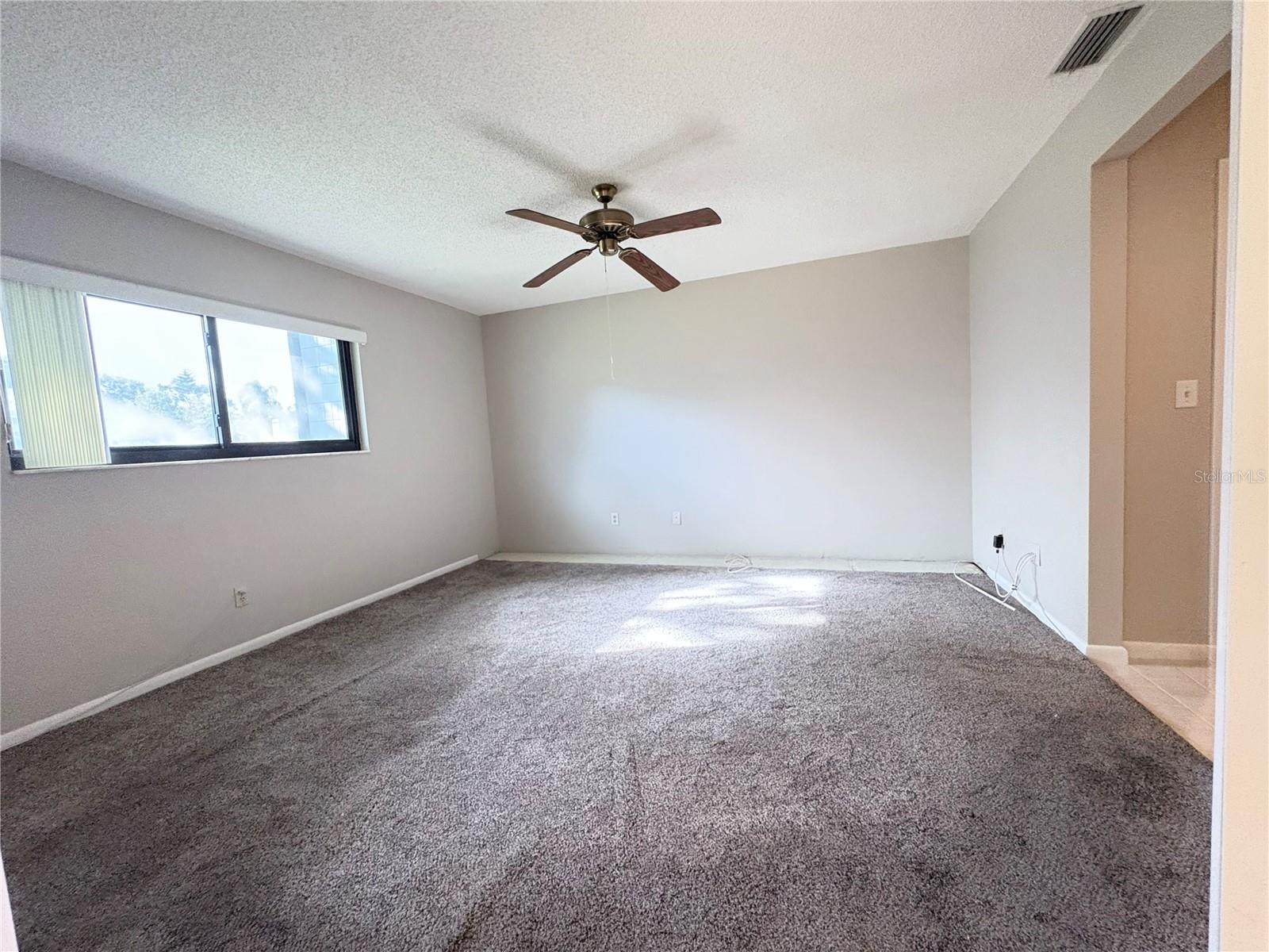 WHITNEY LAKES - Residential