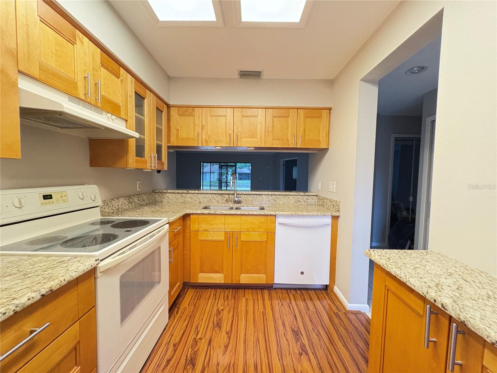 WHITNEY LAKES - Residential